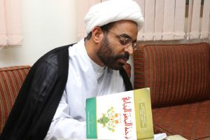 الشيخ آل مكباس يحقق في «أزهار الرياض» للشيخ الماحوزي