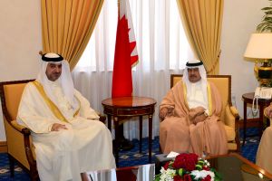 علي بن خليفة يستقبل وزير 'الرياضة'.. ويحث على التواصل مع الشباب والاستماع لاحتياجاتهم