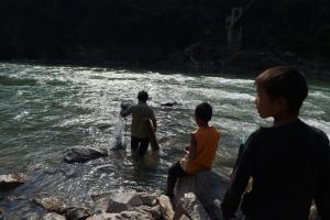 فيتنام تعترض على حظر صيني على صيد الأسماك في مياه متنازع عليها