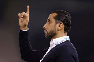 الوحدة الإماراتي يستغني عن المدرب السعودي سامي الجابر