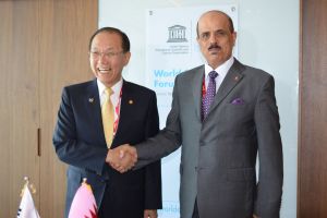 وزير التربية يبحث التعاون مع نائب رئيس الوزراء ووزير التربية بكوريا الجنوبية