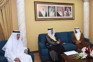 الصالح يبحث مع أمين عام البرلمان العربي سبل تطوير العلاقات المشتركة