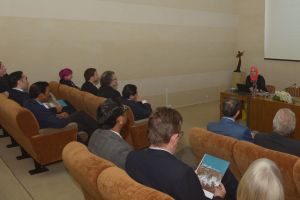 أسبوع البيئة البحريني الأوروبي يطلق ترجمة عربية لكتاب: “دراسات في تغير المناخ والتراث العالمي”