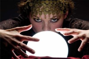 باحث: العالم العربي ينفق أكثر من خمسة بلايين دولار على الدجل والشعوذة