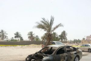 'الداخلية': إخماد حريق اندلع بسيارة إثر إغلاق الشارع بإطارات مشتعلة في المصلى