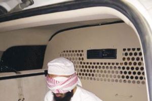 'الداخلية السعودية' تقبض على 45 مشتبهاً به على خلفية الأحداث الإرهابية التي استهدفت المساجد