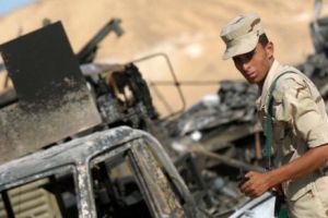 مقتل جندي وإصابة ضابط و3 جنود في سيناء