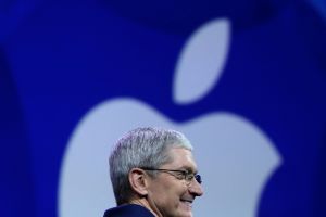 'آبل' ترفع السقف عاليا لمنافسيها مع ساعتها الموصولة