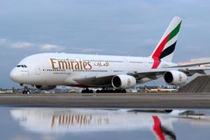 الرئيس التنفيذي لطيران الإمارات: ندرس الآن شراء طائرات إيرباس إيه350 وبوينج 787