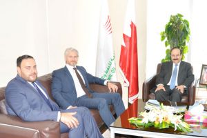 وزير الطاقة يبحث التعاون مع شركة شيفرون