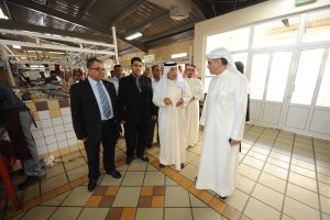 محمد بن أحمد: 'أمانة العاصمة' تكثف جهودها في تعزيز تنظيم وصيانة سوق المنامة المركزي