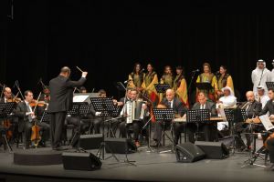 فرقة البحرين الوطنية للموسيقى تحيي أصالة الطرب العربي في حفل بالصالة الثقافية