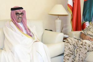 القائد العام يستقبل الشيخ صباح بن حمد آل خليفة