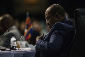 جنوب افريقيا انتهكت دستورها عبر عدم توقيف الرئيس السوداني