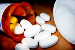 الاتحاد الأسترالي للسباحة يوقف كيلي بالمر صاحبة ذهبية بكين بسبب المنشطات