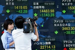 صعود مؤشرات الأسهم اليابانية في الجلسة الصباحية