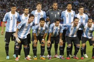 المنتخب الأرجنتيني يواجه كولومبيا بالقوة الضاربة والتسديدات القوية