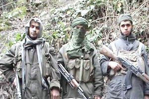 تنظيم القاعدة في بلاد المغرب الاسلامي ينشر شريطاً لرهينتين خطفا في مالي