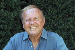 وفاة الممثل الأميركي ديك فان باتن عن 86 عاما