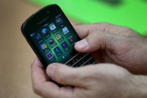 بلاكبيري تطور هواتف 'خالية من البكتيريا'