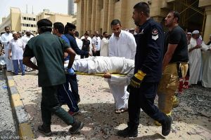 'الداخلية' الكويتية تنفي تلقيها معلومات حول استهداف دور العبادة قبل التفجير الإرهابي