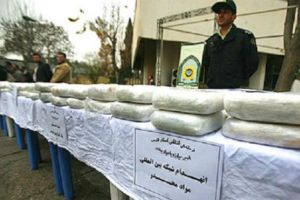 السلطات الإيرانية تحرق 100 طن من المخدرات المصادرة