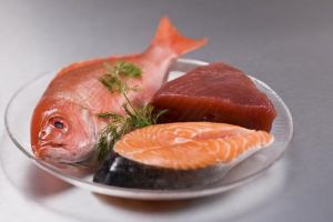 دهون الأسماك والزيوت النباتية تطيل العمر لدى البالغين