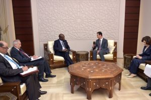 الأسد يلتقي مبعوثي رئيس جنوب إفريقيا في دمشق