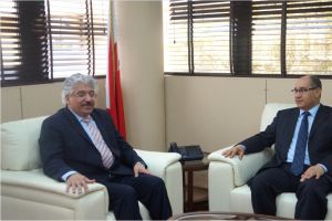 الأمين العام للتعليم العالي يستقبل الرئيس الجديد للجامعة الأهلية