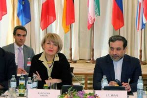 اجتماع إيراني أميركي أوروبي لصياغة نص الاتفاق الشامل