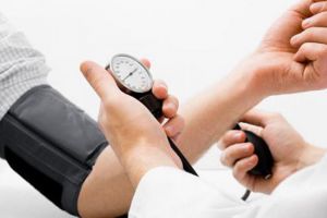 6 طرق طبيعية لعلاج ارتفاع ضغط الدم