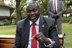 زعيم المتمردين بجنوب السودان يتوعد كير بمزيد من القتال إذا ظل في السلطة