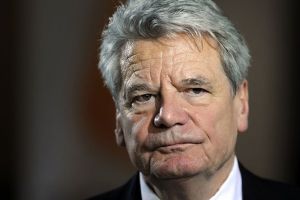 الرئيس الألماني يدعو إلى بذل المزيد من الجهود في استقبال اللاجئين