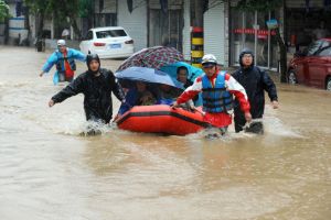 أمطار موسمية تقتل ثمانية في الفلبين