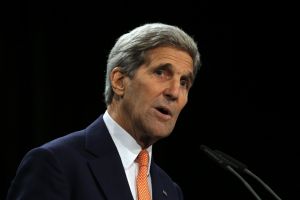 كيري: الاتفاق النووي الإيراني يبعدنا خطوة عن الصراع والانتشار النووي
