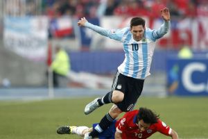 ميسي: بابلو أيمار لاعب كبير ومثل أعلى