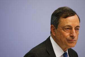 رئيس البنك المركزي الأوروبي: البنك يزيد مساعداته الطارئة للمصارف اليونانية بـ900 مليون يورو