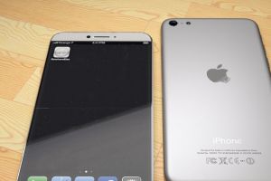 «مفاجأة» آيفون 7 سيتم شحنه بالطاقة الشمسية وبدون كهرباء