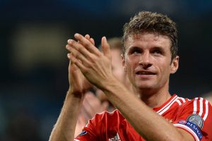 بايرن يرفض 100 مليون يورو ويتمسك بمهاجمه توماس مولر