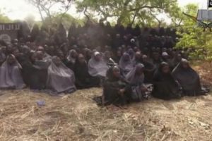 الرئيس النيجيري: 'مستعد للتفاوض' بشأن الفتيات المختطفات