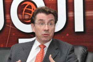 السفير البريطاني: من المهم أن تعرض البحرين التقدم الذي أحرزته في حقوق الإنسان بمؤتمر 2016