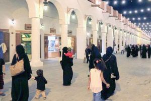 الحي التراثي فييأخذك برحلة إلى ذكريات الماضي