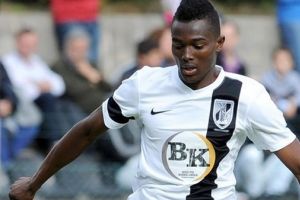 أتلتيكو مدريد يتعاقد مع الغاني بيرنارد منساه