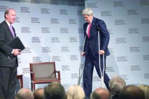 كيري: رفض الاتفاق النووي سيضعف مصداقيتنا دوليًا