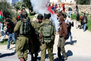 مواجهات عنيفة بين المستوطنين وقوات الشرطة الإسرائيلية في الضفة الغربية