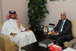 الحاج: 'الشباب والرياضة' تبدأ بتنفيذ ملعب العشب الطبيعي بنادي المالكية