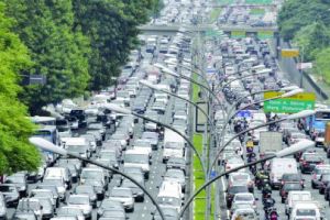 علماء فرنسيون يحاولون تنظيم حركة المرور بنظريات الرياضيات