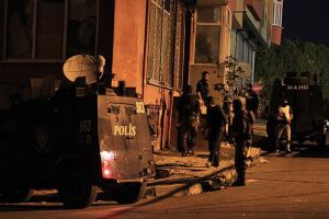 إصابة 7 أشخاص بهجوم على مركز للأمن في إسطنبول
