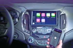 برنامج 'كار بلاي' للسيارات من 'آبل' يطمح للاستيلاء على سوق السيارات الذكية