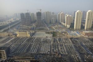 'تويوتا' تعلق العمل في مصنعين بمدينة تيانجين الصينية لمدة 3 أيام بسبب الانفجارات